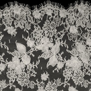 KORONKA FRANCUSKA ZDOBIONA 3D