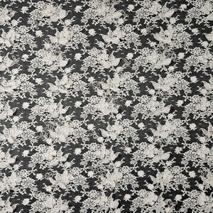 KORONKA FRANCUSKA ZDOBIONA 3D