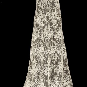 KORONKA FRANCUSKA ZDOBIONA  - P64