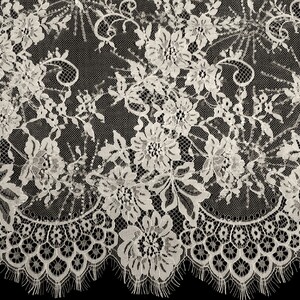 KORONKA FRANCUSKA ZDOBIONA