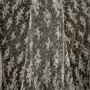 KORONKA FRANCUSKA ZDOBIONA