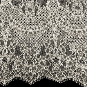 KORONKA FRANCUSKA ZDOBIONA