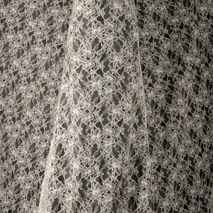 KORONKA FRANCUSKA ZDOBIONA